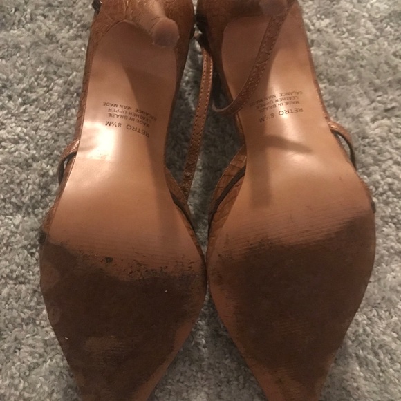 Carlos 8.5 Straped pump pointy toe - Picture 3 of 7